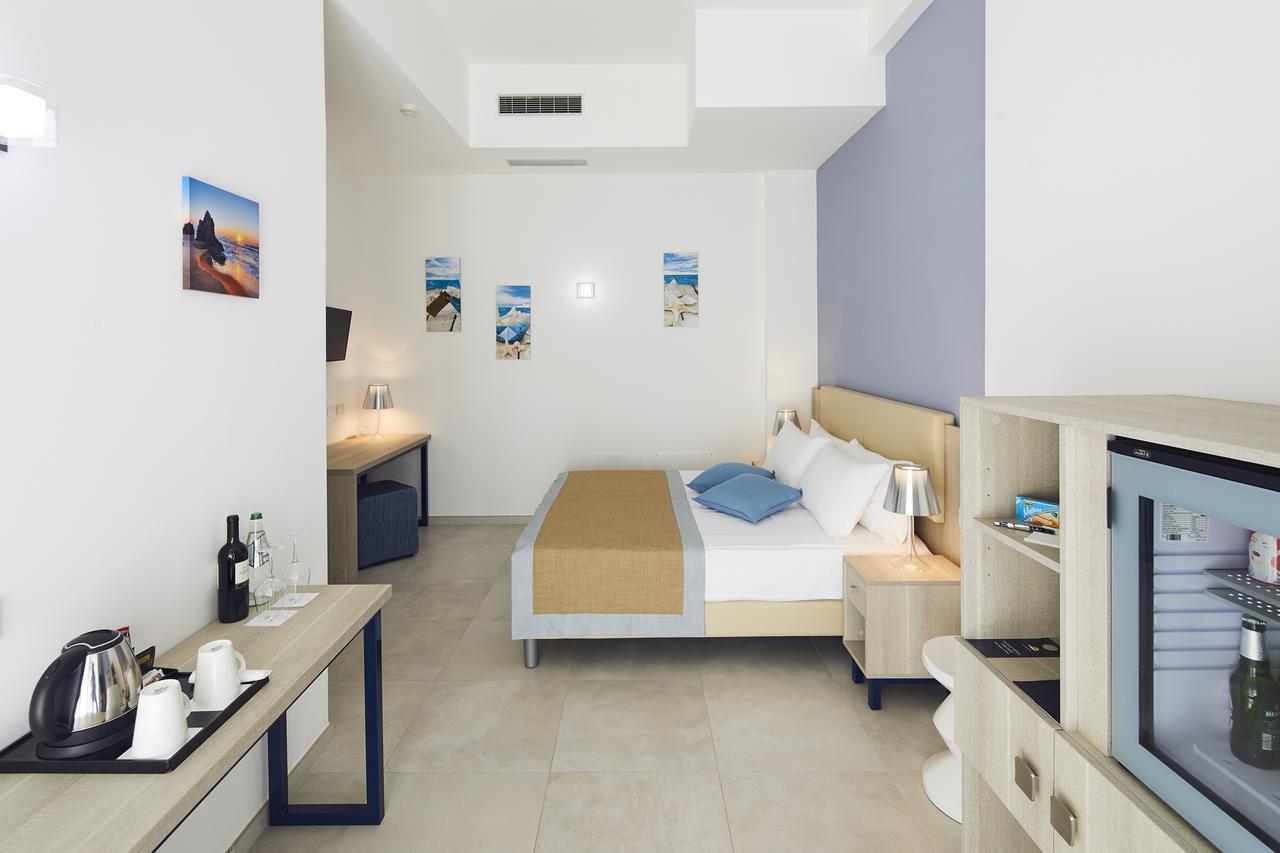 מלון סנטה דומניקה Tui Blue Tropea מראה חיצוני תמונה
